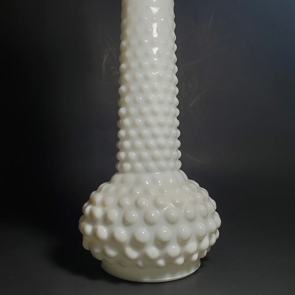Vintage Hobnail Milk Glass Wht Bud Vase EO Brody Co USA Cottage Core MCM 8